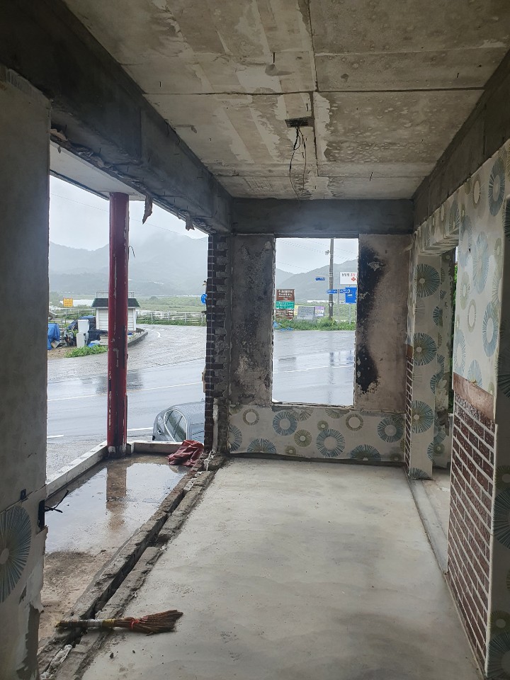 1948697120_vVcZ7Rxj_80dfd63739a8e34e710150416523e06925ed2a41.jpg 이미지크게보기